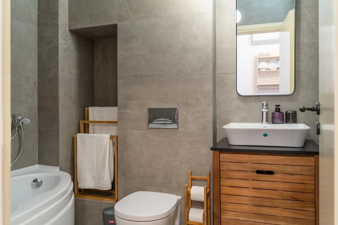 Quattro Domus 4-Historical Townhouse Apartment Heraklion
